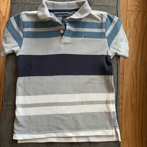 Tommy Hilfiger Size 6 Short Sleeve Shirt